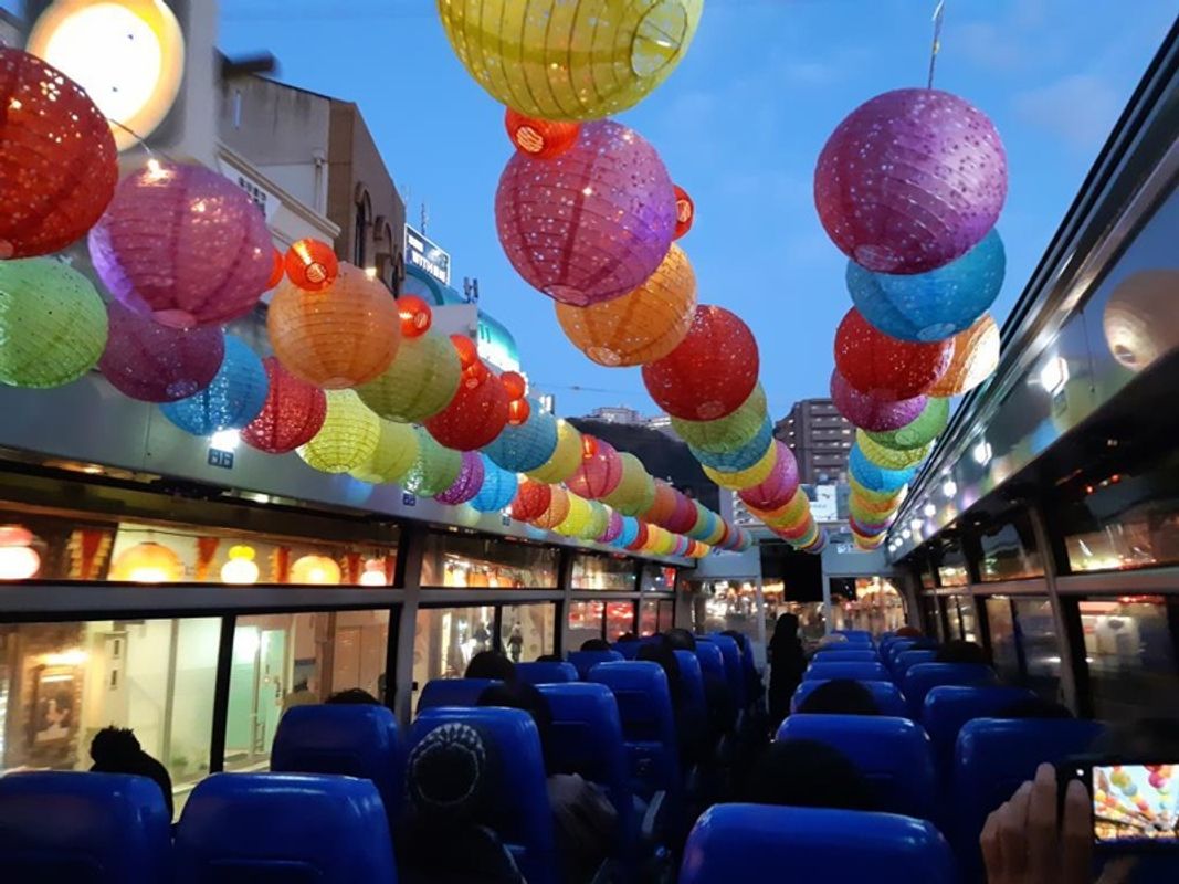 写真：福岡発日帰りバスツアー 長崎ランタンフェスティバル2025をオープンバスでめぐる旅 長崎市内＋出島の散策も！＜ガイド付き／博多・天神発＞ by クラブツーリズム