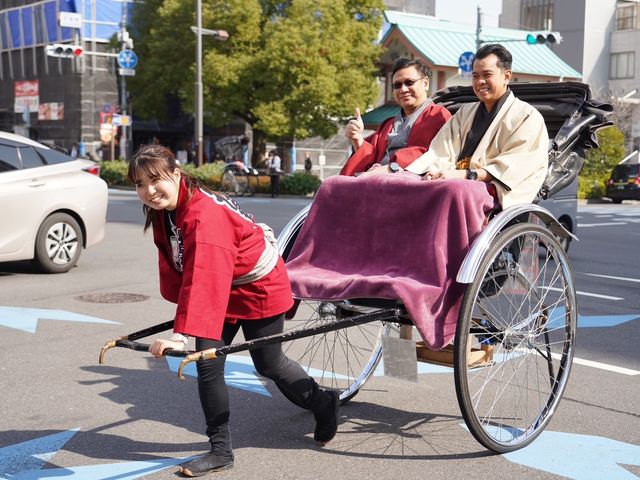 Asakusa Rickshaw Sightseeing Tour: Explore Tokyo's Historic Streets